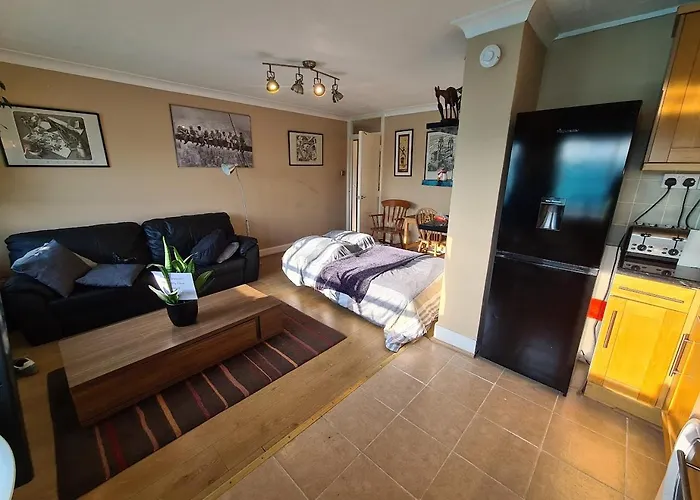 Cheap Kensington Apartment Central London
